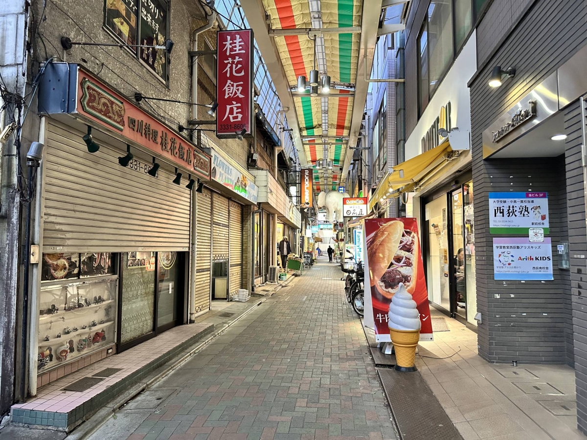  Redevelopment and resistance in historic Nishiogikubo 