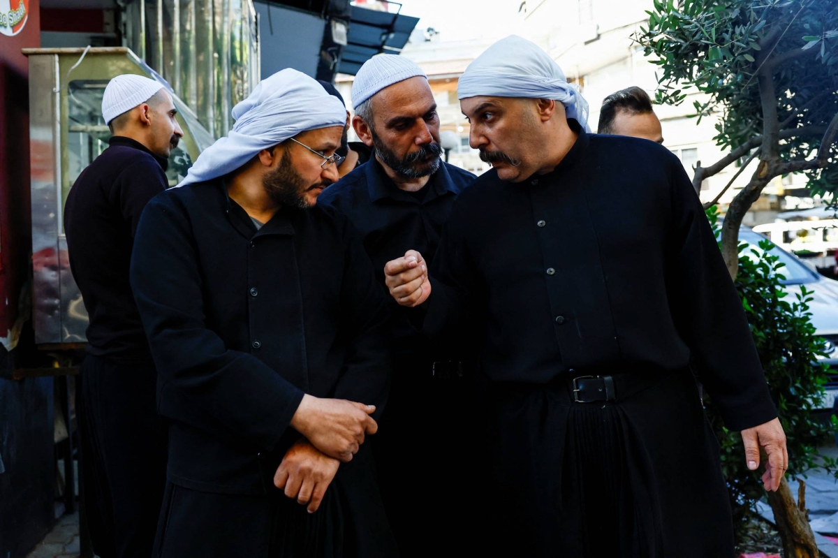  Druze near Damascus resist demand to turn in arms as tensions boil 