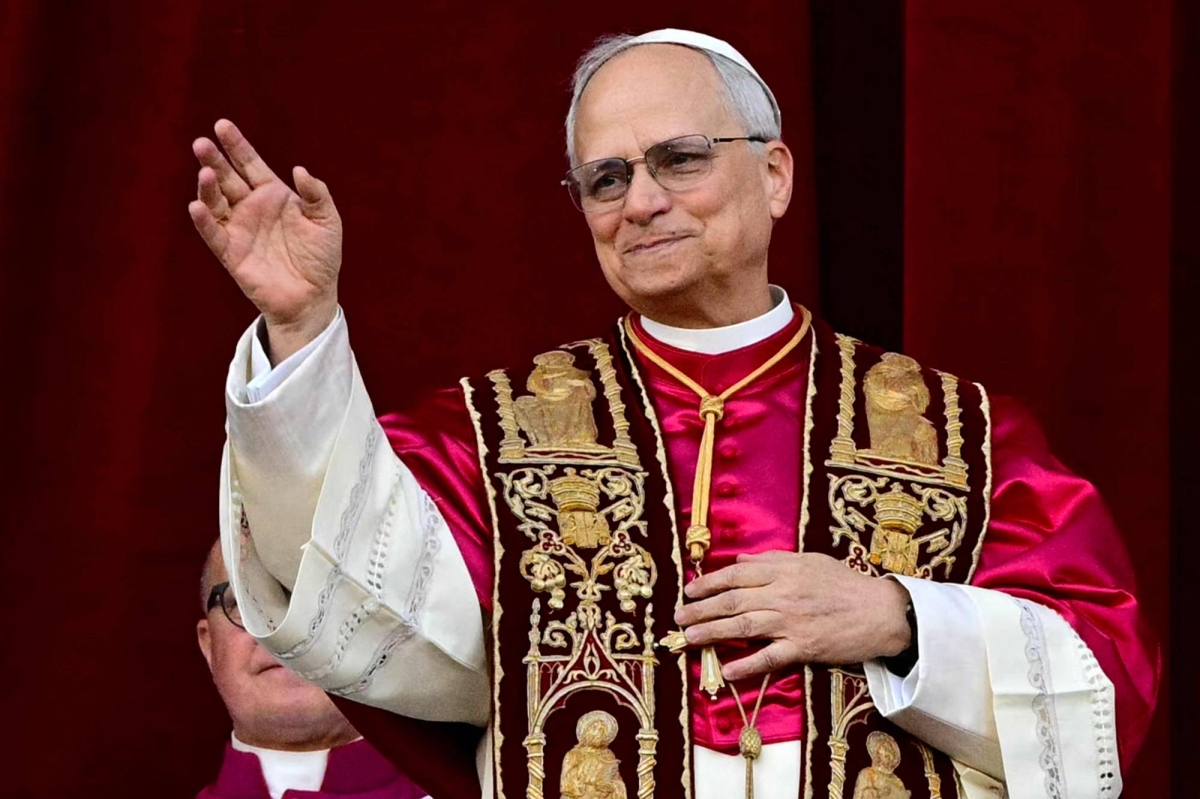  Robert Prevost surprises as first U.S. pope, takes name Leo XIV 