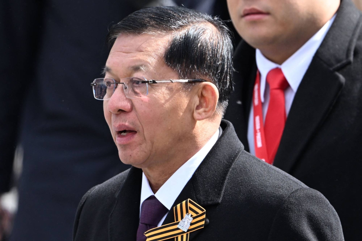  Myanmar junta chief meets Chinas Xi for first time: State media 