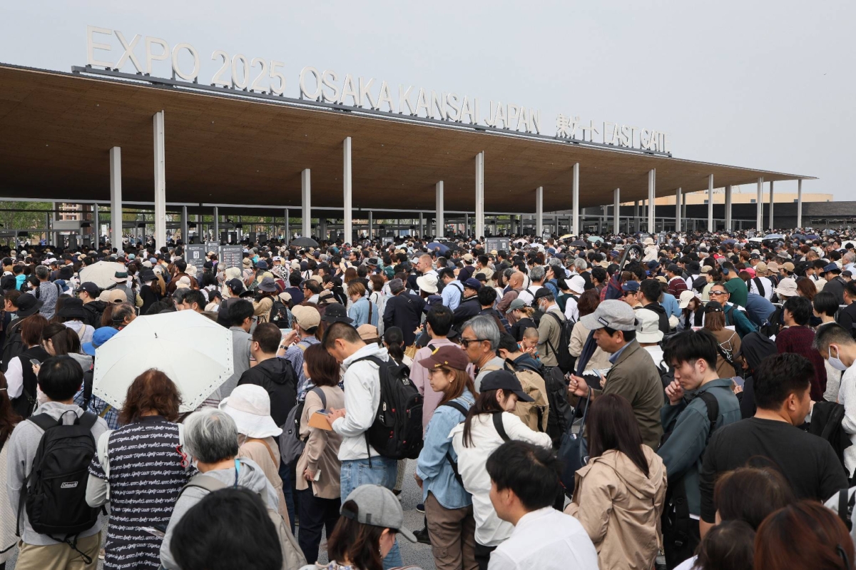One month on, Osaka Expo urged to boost heat and crowd control measures
