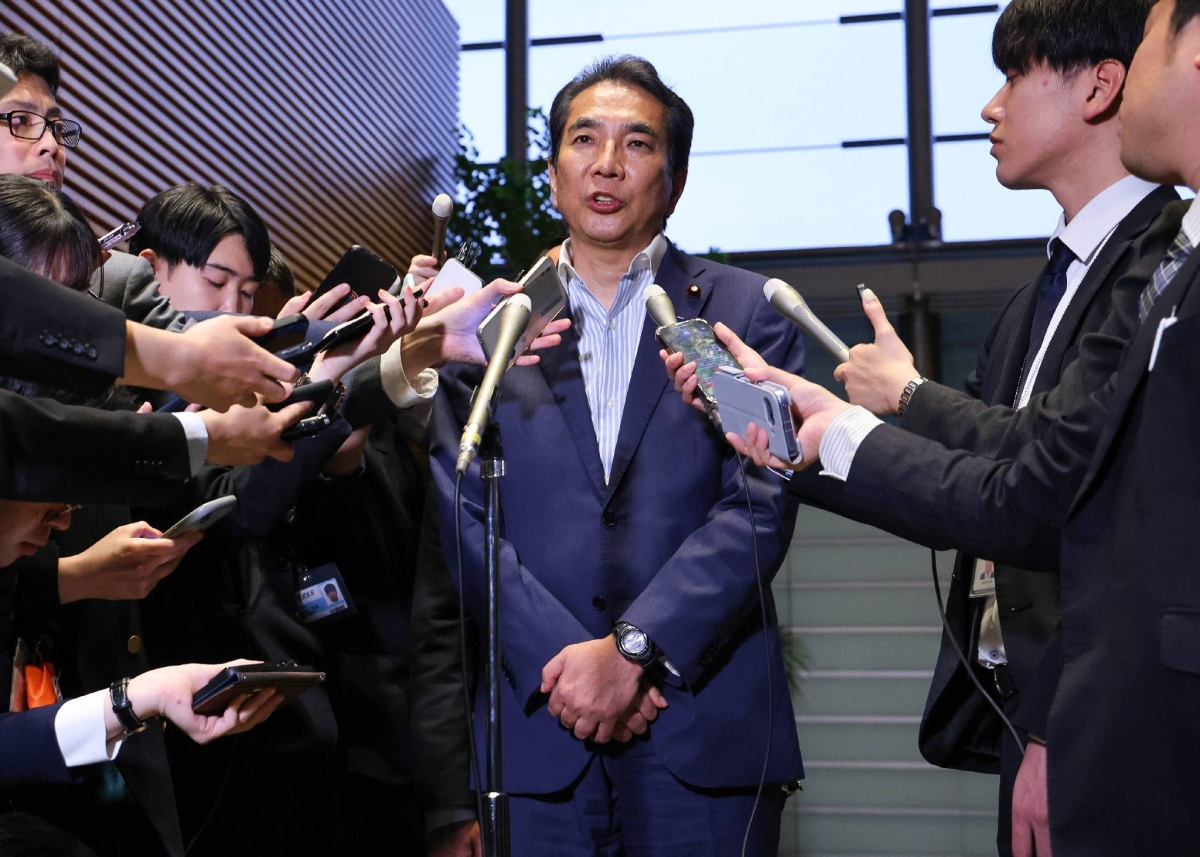  Ishiba wont sack farm minister over rice gaffe 