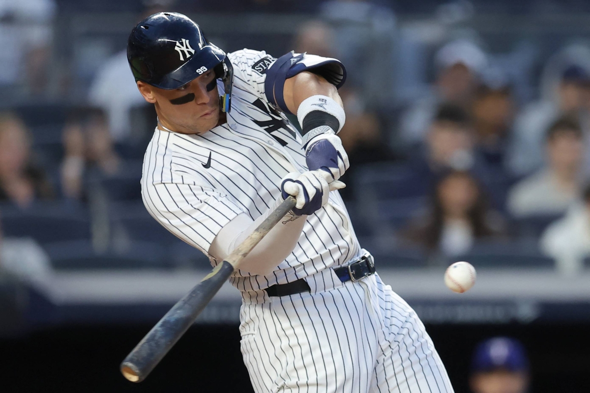Yankees cruise past Rangers to notch ninth win in 12 games