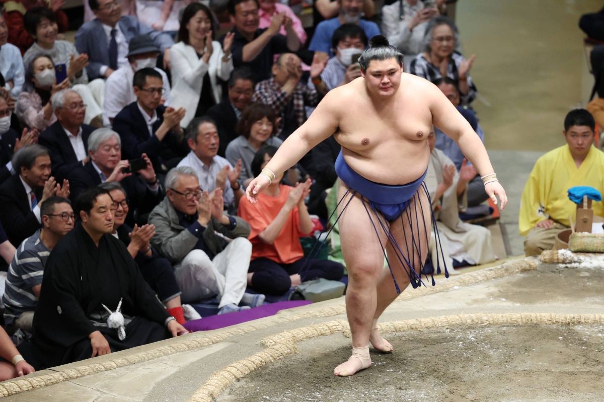  Onosato set for yokozuna promotion after clinching Emperor’s Cup 