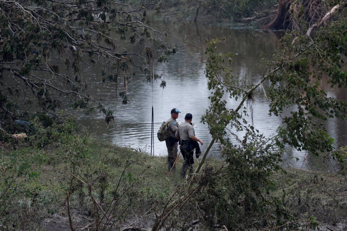 Searchers scour Texas flood zone for dozens missing as 78 confirmed dead