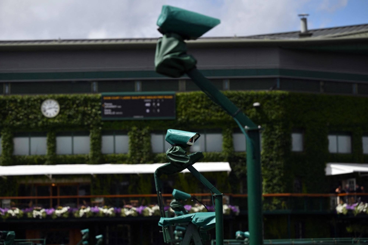 Wimbledon changes line-calling system after embarrassing blunder