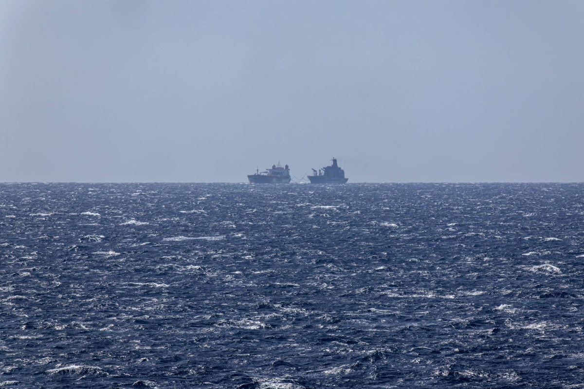  Two killed in Houthi attack on cargo ship in Red Sea 