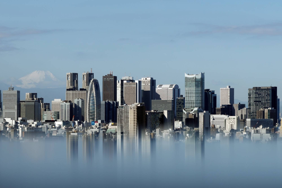 Japan Inc. takes global credit by storm with record sales
