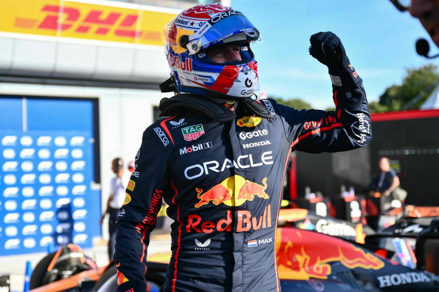 Verstappen grabs Monza pole from Norris with record time