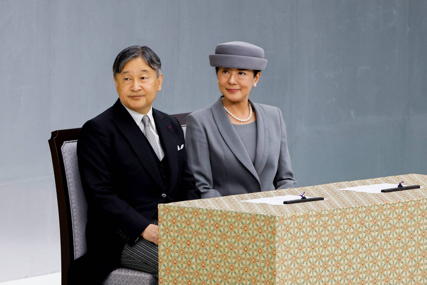 Emperor Naruhito and family arrive in Nagasaki