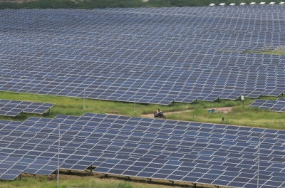 Global renewable power output overtakes coal for the first ...