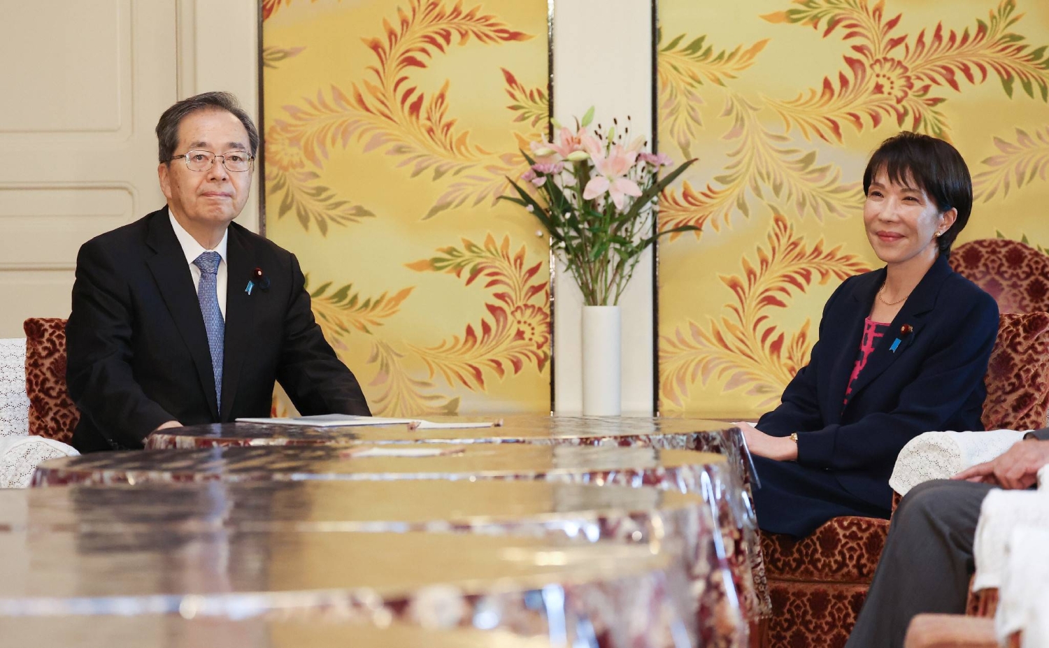 Komeito announces split with LDP, clouding Takaichi's bid for PM