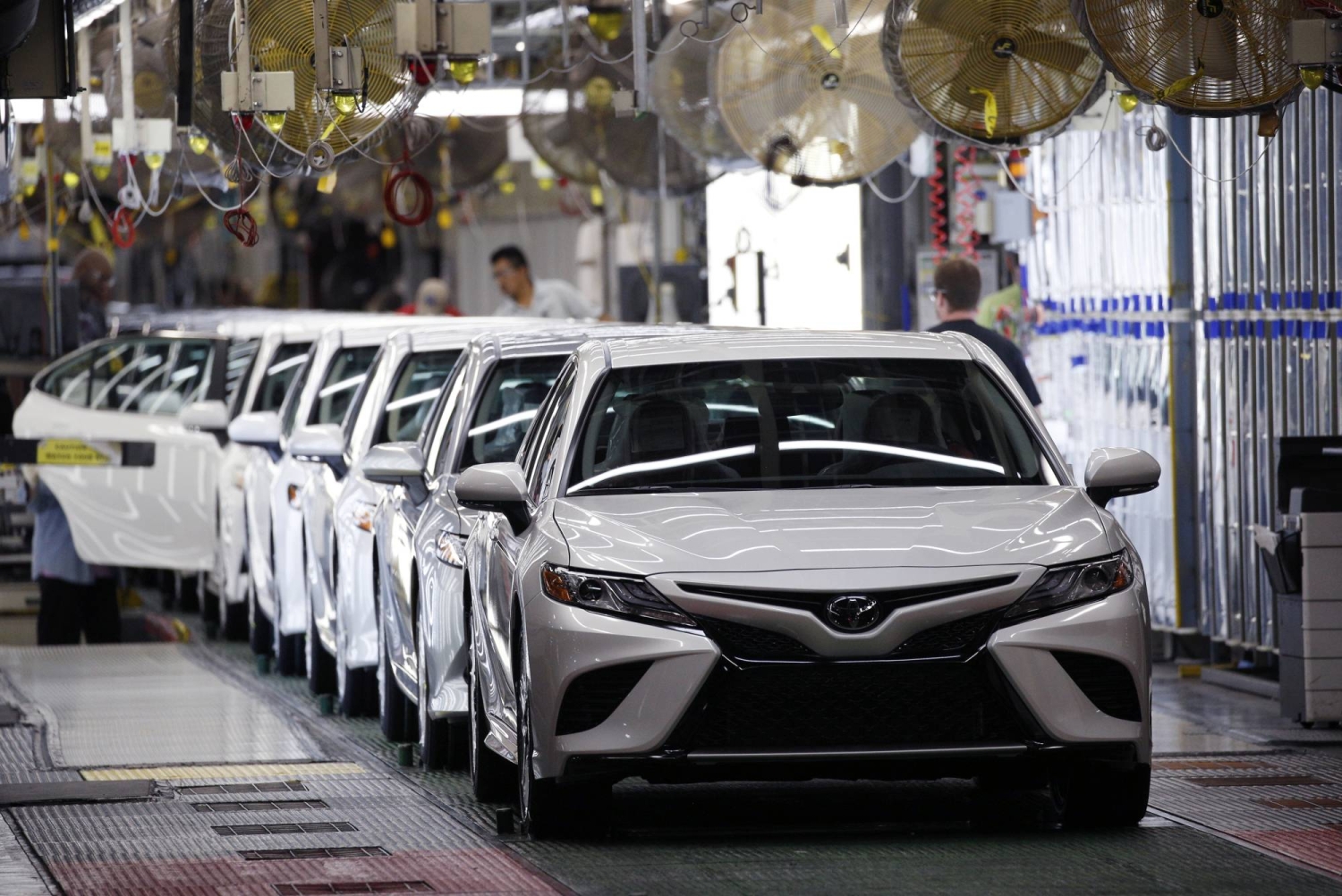 Toyota to ship Its U.S.-made vehicles to Japan