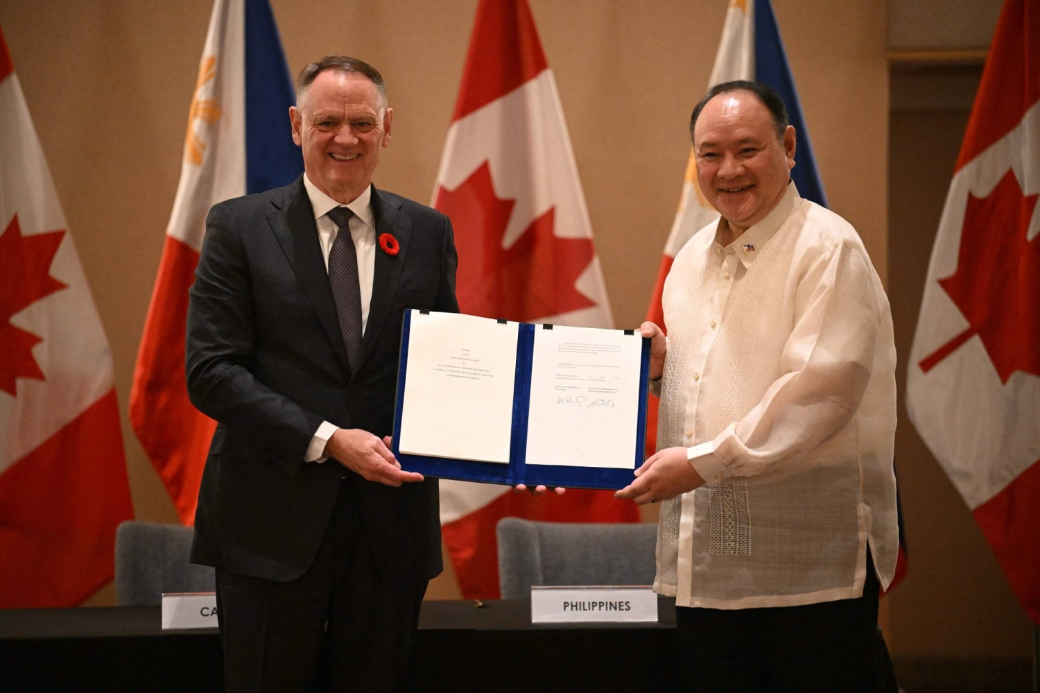 Philippines inks military pact with Canada in bid to deter China