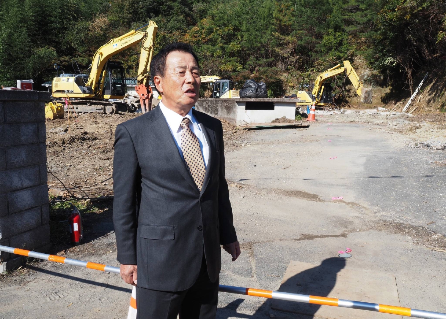 Fukushima town eases entry restrictions in contaminated areas