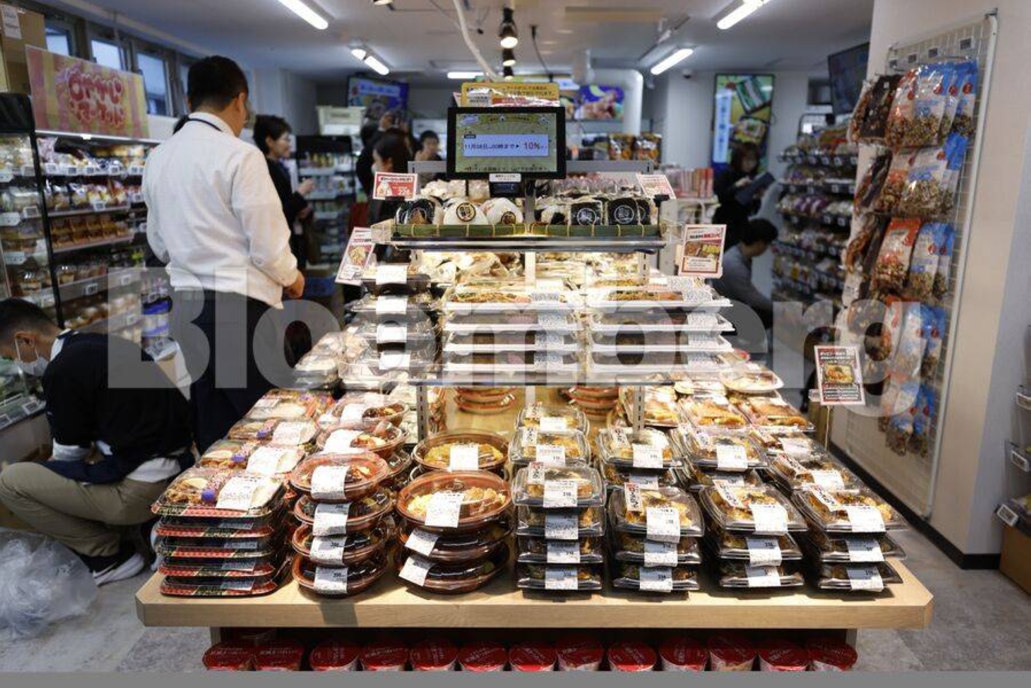 Discount chain takes aim at 7-Eleven in Japan with $2 tonkatsu