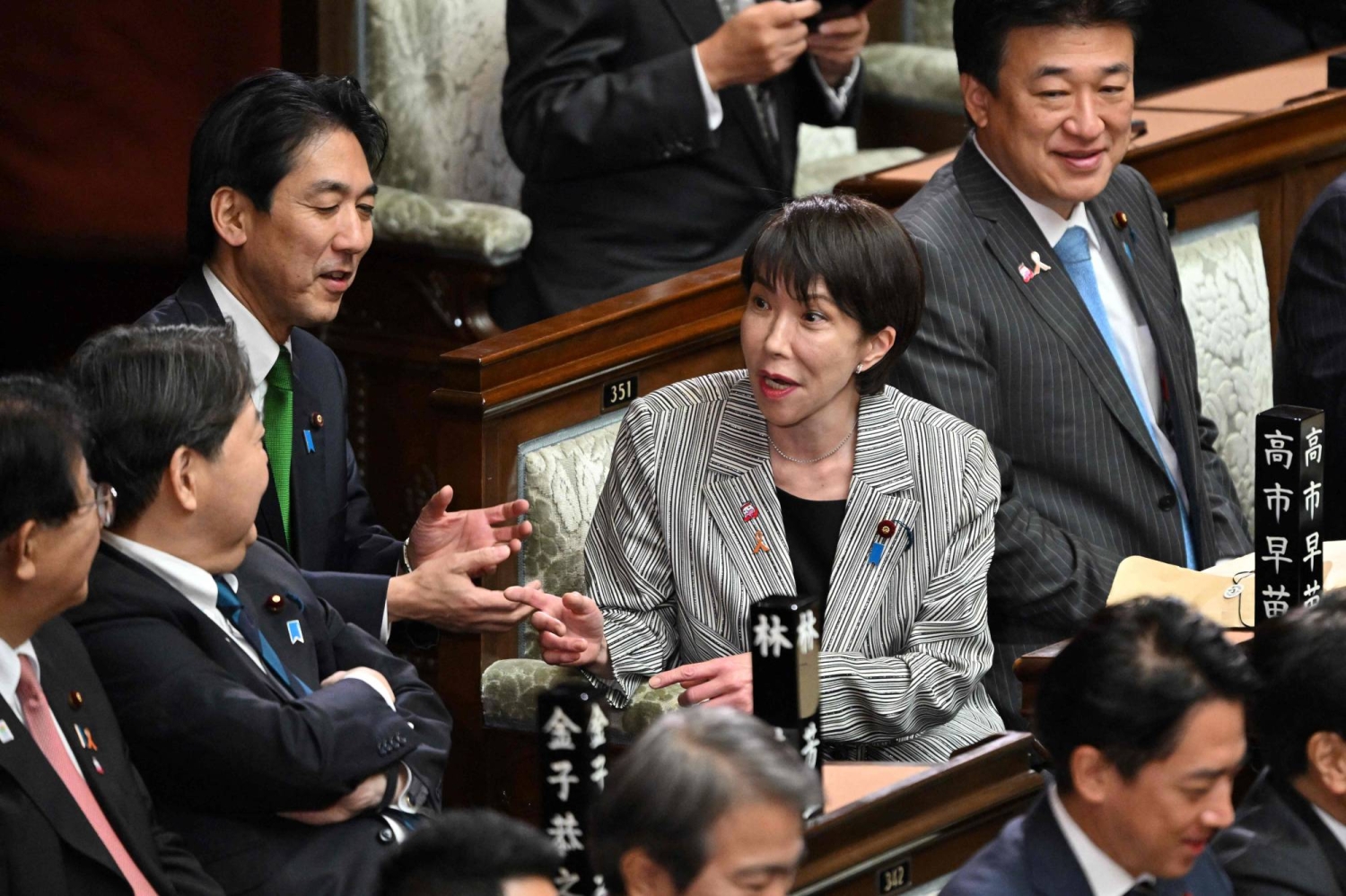 Takaichi plans pay cuts for herself and her ministers