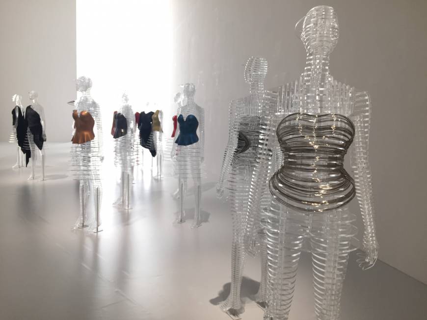Installation view from 'Miyake Issey Exhibition: The Work of Miyake Issey' at The National Art Center, Tokyo. | MIO YAMADA