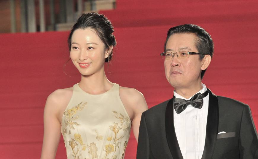 Wang Zitong and Feng Mei, director of 