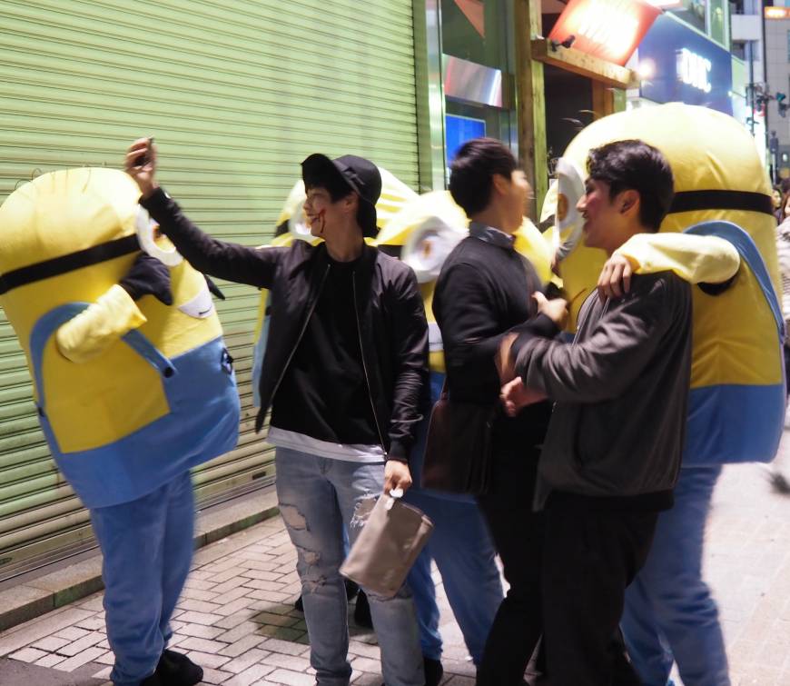 Chance encounters — from the Shibuya scramble, Oct. 29. 