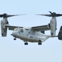 The government is planning to deploy MV-22 Osprey aircraft operated by the Ground Self-Defense Force in the Kyushu region. | KYODO