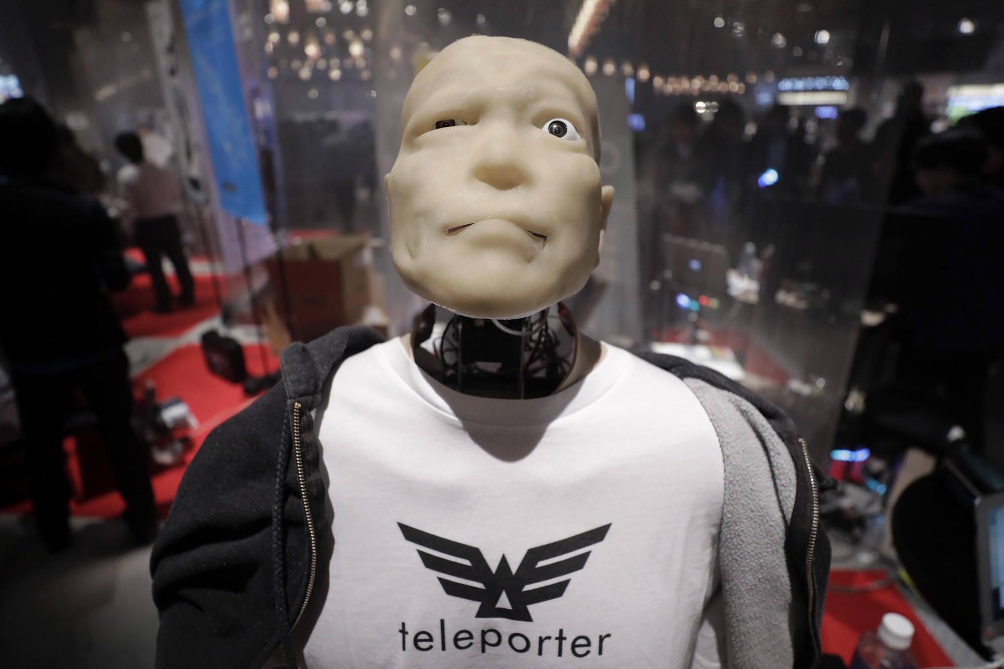 Modern look: A Mars Electric Inc. Teleporter humanoid robot sits on display during Slush Tokyo in March. The student-driven startup event is seeking to ignite the entrepreneurial spirit in Japanese youth. | BLOOMBERG
