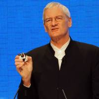 James Dyson, creator of the Dyson vacuum cleaner, speaks on the first day of the Conservative Party conference in Manchester, northwest England, in 2009. Dyson, who is best known for his bagless vacuum cleaners, on Tuesday announced a plan to produce electric cars by 2020 with a &#163;2.0 billion investment. \"Dyson has begun work on a battery electric vehicle, due to be launched by 2020,\" he said in an email to employees, referring to his company. | AFP-JIJI