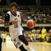 NeoPhoenix swingman Cartier Martin, who made his B. League debut last week, has played for six NBA teams. | B. LEAGUE
