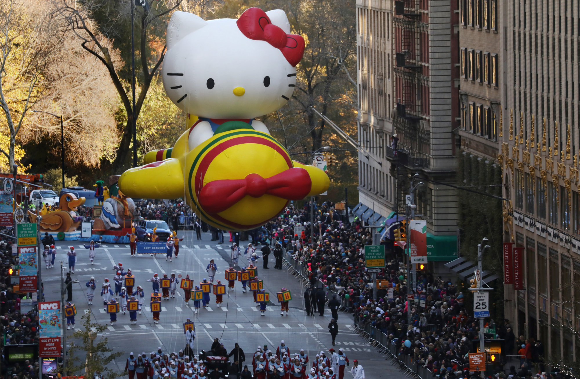 The Hello Kitty balloon appears in this year's Thanksgiving Day Parade in New York on Nov. 23. | REUTERS
