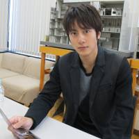 Character traits: Junpei Mizobata finds elements of what he calls \"dis-communication\" in \"The Caretaker\" that are also present in modern-day families. | NOBUKO TANAKA