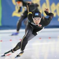Nao Kodaira competes in the second round of the World Cup women\'s 1,000-meter speedskating race in Stavanger, Norway, on Friday. Kodaira won gold. | KYODO