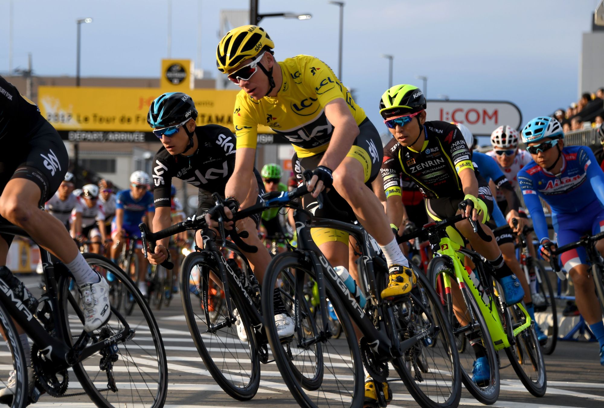 Britain's Chris Froome competes in the Saitama Criterium road race on Saturday. | AFP-JIJI