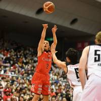 The Jets\' Yuki Togashi shoots a 3-pointer against the Alvark in the fourth quarter on Sunday at Funabashi Arena. Togashi nailed a B. League first-division record 11 3-pointers in Chiba\'s 77-67 loss to Tokyo. | B. LEAGUE
