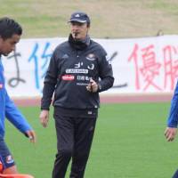 Yokohama F. Marinos manager Erick Mombaerts | KYODO