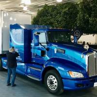 A Toyota Motor Corp. truck that runs on fuel cells is seen Thursday at the Los Angeles Auto Show. | KYODO
