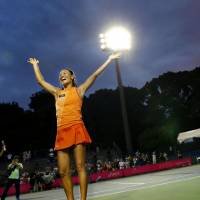 Game, set, match: Kimiko Date thanks fans at the Japan Women\'s Open in September. | KYODO
