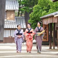 昔(むかし) indicates a certain period in the past that the speaker experienced or a far-away past. | GETTY IMAGES