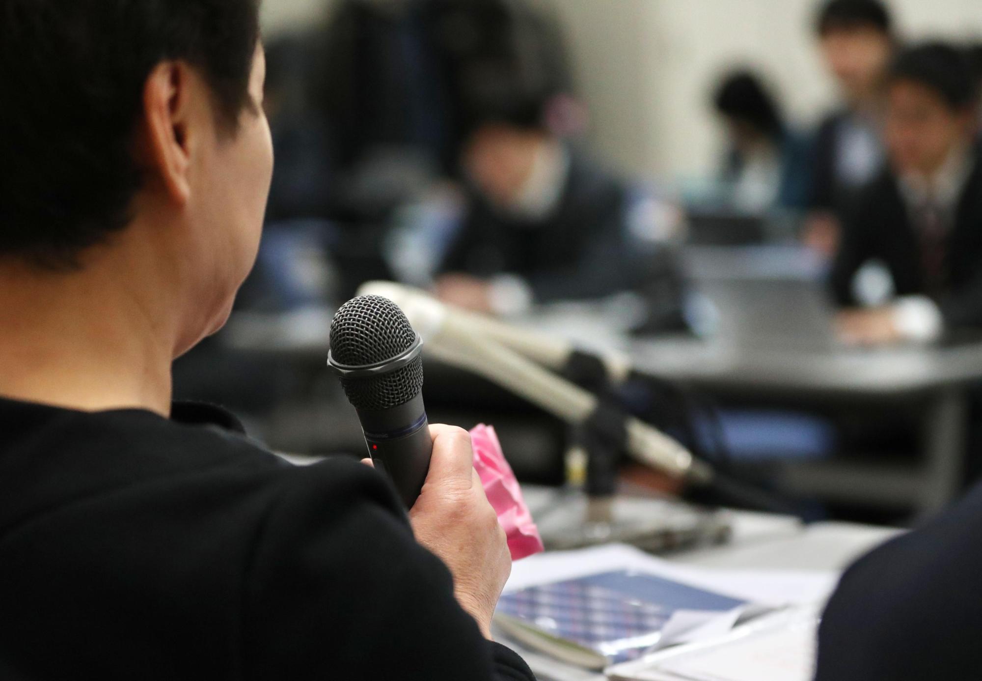 The sister of woman who filed a lawsuit against the government last month seeking compensation over her forced sterilization speaks at a news conference on Jan. 30 in Sendai. | KYODO