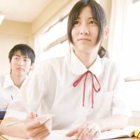 The NIYE, a semipublic body, collectively surveyed 8,480 high school students in China, South Korea, the United States and Japan last year about their mental and physical condition. | GETTY IMAGES