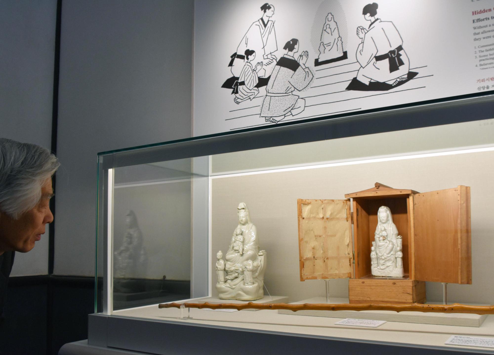 Maria Kannon statues &#8212; objects of worship by Christians who had to hide their faith in the Virgin Mary &#8212; are displayed at a newly opened museum in Nagasaki on April 1. | KYODO