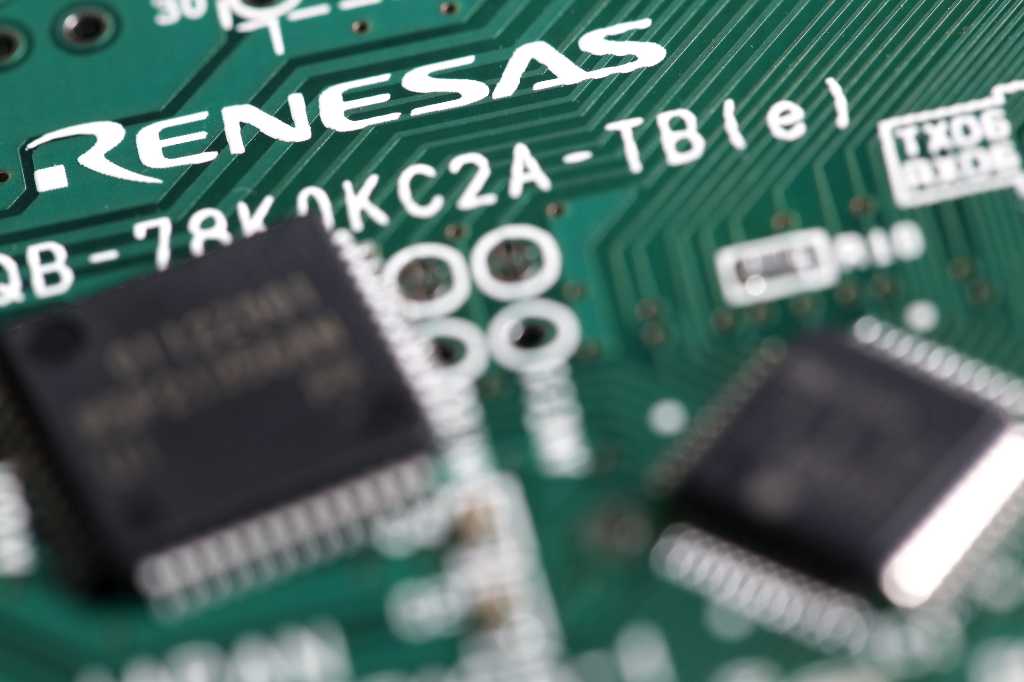 Labor authorities have determined that a factory worker at a subsidiary of chipmaker Renesas Electronics Corp. died from overwork. | BLOOMBERG