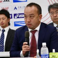 Hiroyasu Tsuchie, Japan\'s Olympic development director for sprinting, speaks during a news conference at the  National Training Center on Friday. | KAZ NAGATSUKA