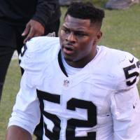 Oakland Raiders linebacker Khalil Mack is seeking a new contract that will guarantee him &#36;65 million. | CC-BY-SA-3.0/JEFFREY BEALL