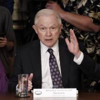 U.S. Attorney General Jeff Sessions meets with California leaders and public officials in the Cabinet Room of the White House on Wednesday. | BLOOMBERG