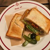 Beefed up: Hood by Vargas\' New York beef sandwich hits all the right notes. | J.J. O\'DONOGHUE