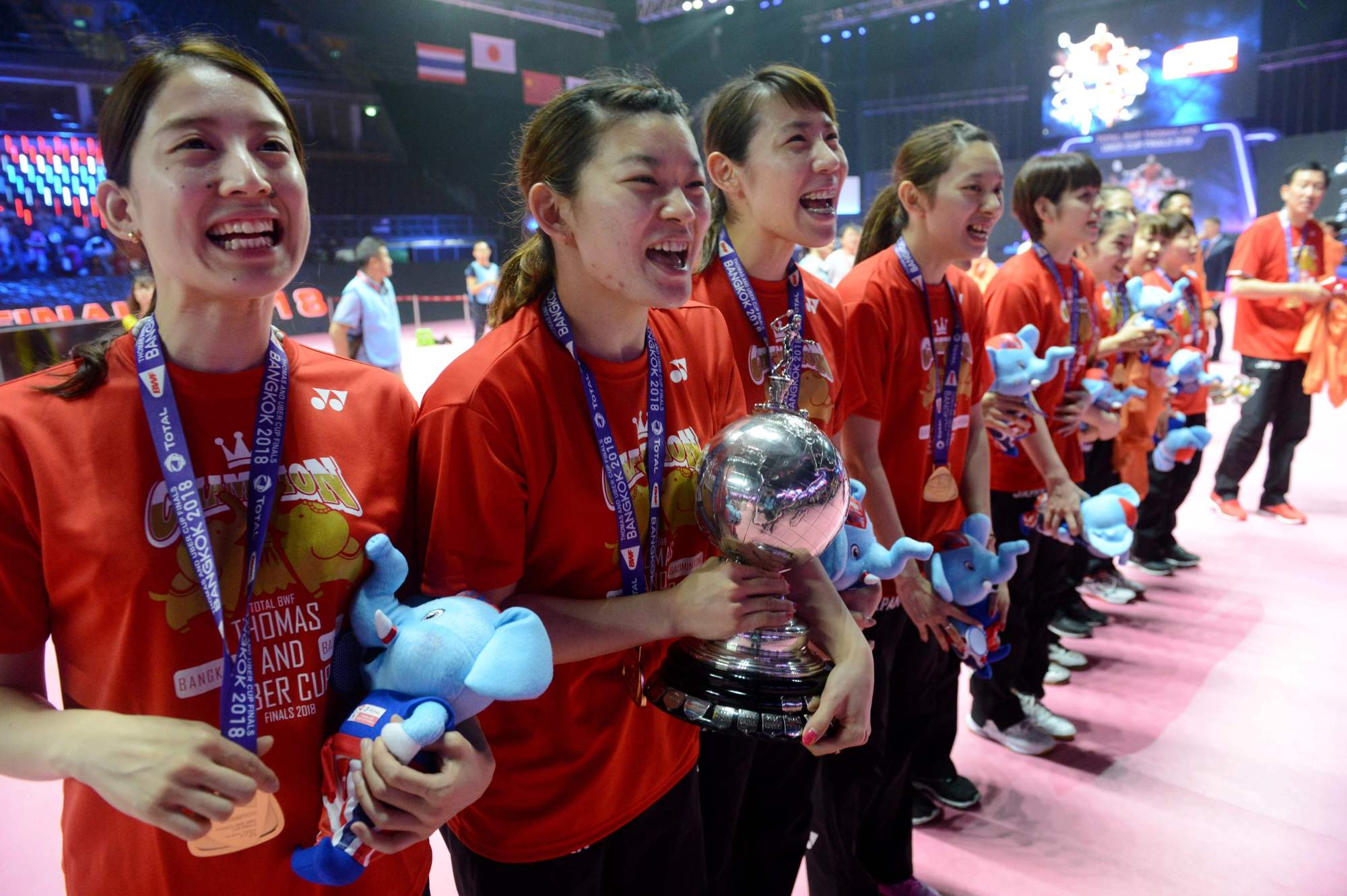 Japan wins badmintons Uber Cup for first time in 37 years