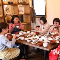 A tasting event organized by Ishino Suisan. | ISHINO SUISAN