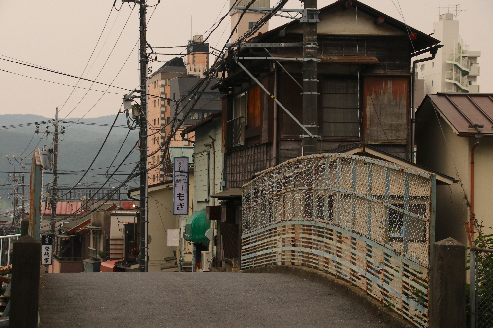 Historically significant: From as early as 1150, Ome was an established area of fine silk production and, during the Edo Period (1603-1868), became a crucial shukuba (post station) on the Ome Kaido road to Edo. | KIT NAGAMURA