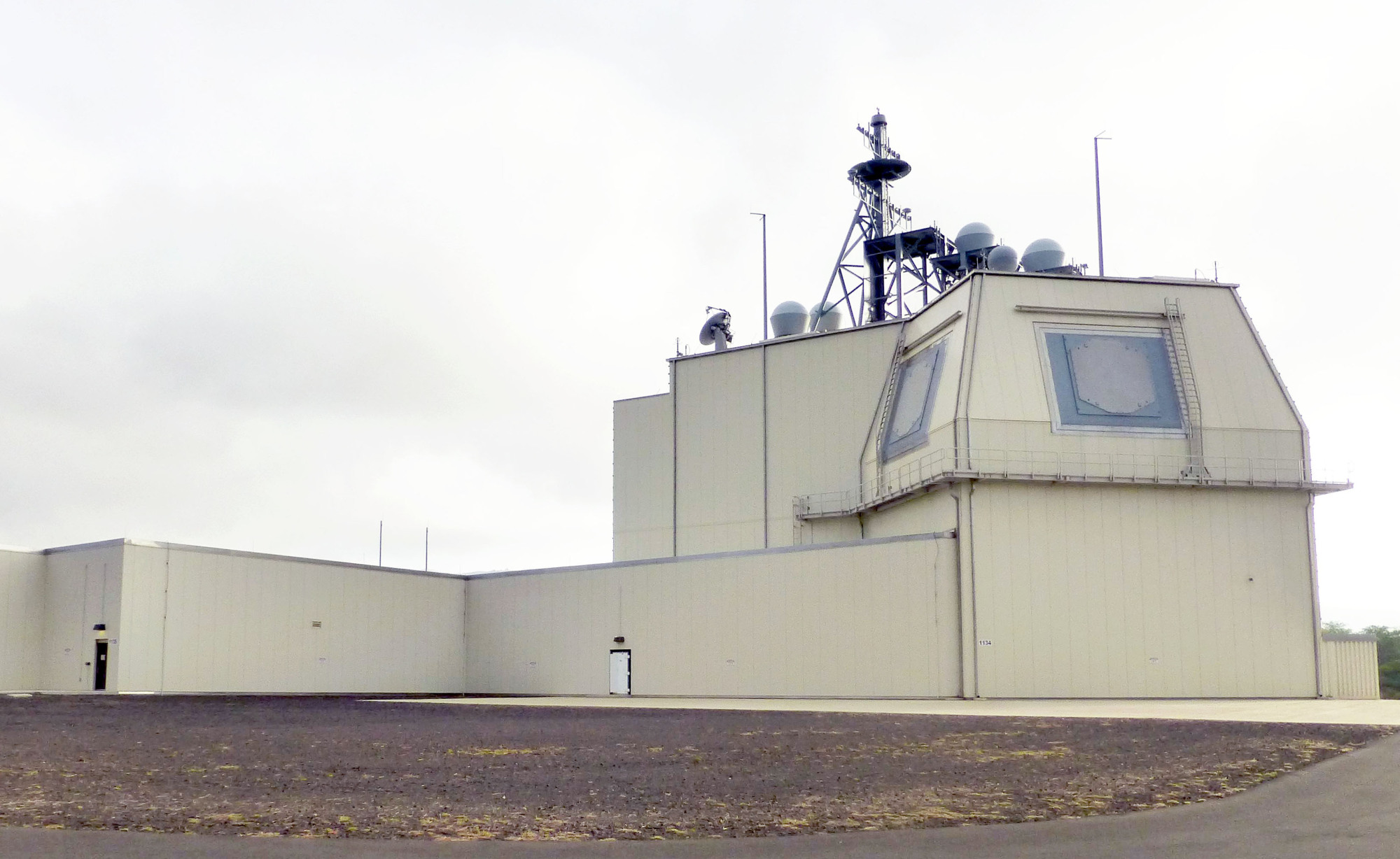 An Aegis Ashore test facility is seen in January on Kauai Island, Hawaii. | KYODO