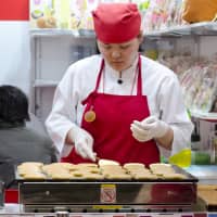 Unusual flavors of dorayaki, including coffee, tomato, strawberry and sweet potato. | VIETNAM NEWS AGENCY / VIA AFP-JIJI